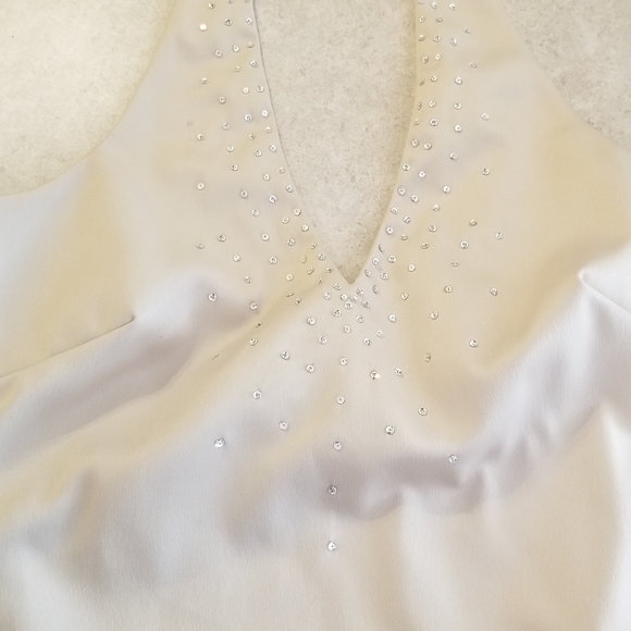 Halter sequin top US 10 - Picture 2 of 4